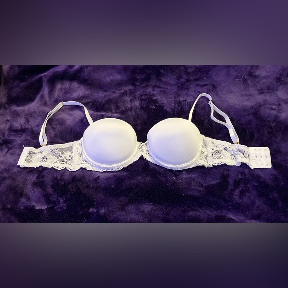 *2/$20* White 34C PushUp Bra - Removable Straps